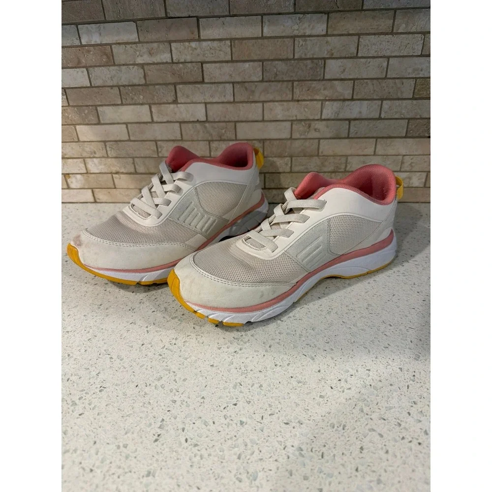 Vionic Seville Walking Sneakers Women's Size 8.5 Beige‎ Pink Orthopedic Comfort